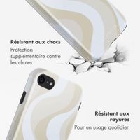 Selencia Coque arrière Vivid Apple iPhone SE (2022 / 2020) / 8 / 7 - Desert Waves Beige
