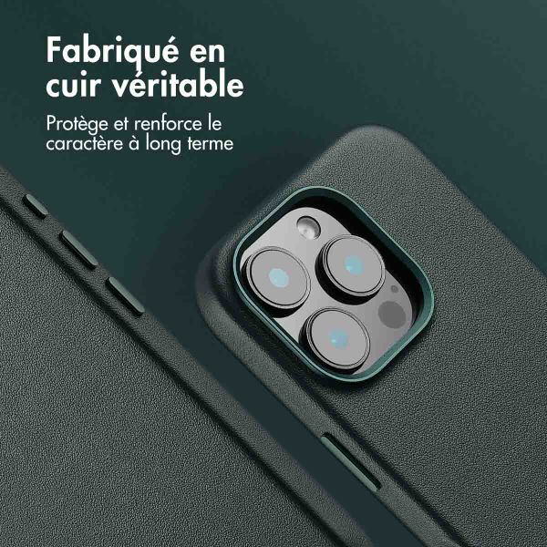 Accezz Coque arrière en cuir avec MagSafe Apple iPhone 16 Pro - Cedar Green