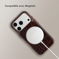 Selencia Coque arrière Croco avec MagSafe Apple iPhone 17 Pro Max - Choco Brown