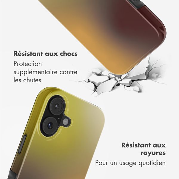 Selencia Coque arrière Vivid avec MagSafe Apple iPhone 17 - Gradient Olive Dust