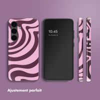 Selencia Coque arrière Vivid avec MagSafe Samsung Galaxy S24 - Wavy Swirl Pink Plum