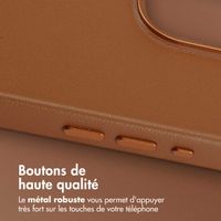 Accezz Coque arrière en cuir avec MagSafe Apple iPhone 15 Pro Max - Sienna Brown