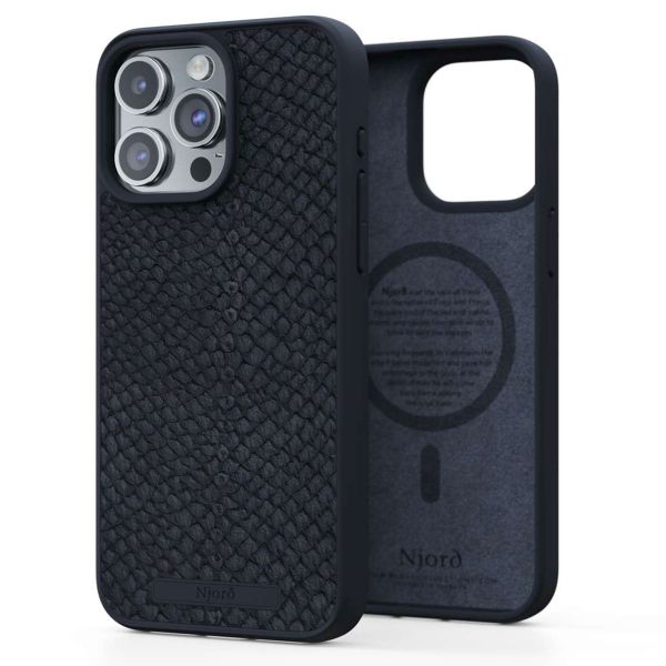 Njorð Collections Coque Salmon Leather MagSafe iPhone 15 Pro Max - Black