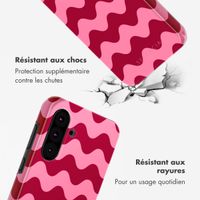 Selencia Coque arrière Vivid Tough Samsung Galaxy A36 / A56 - Wave Vibes Lipstick