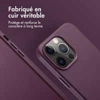Accezz Coque arrière en cuir avec MagSafe Apple iPhone 13 Pro - Heath Purple