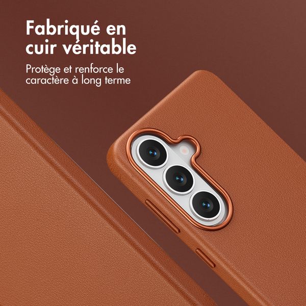 Accezz Coque arrière en cuir avec MagSafe Samsung Galaxy S26 - Sienna Brown