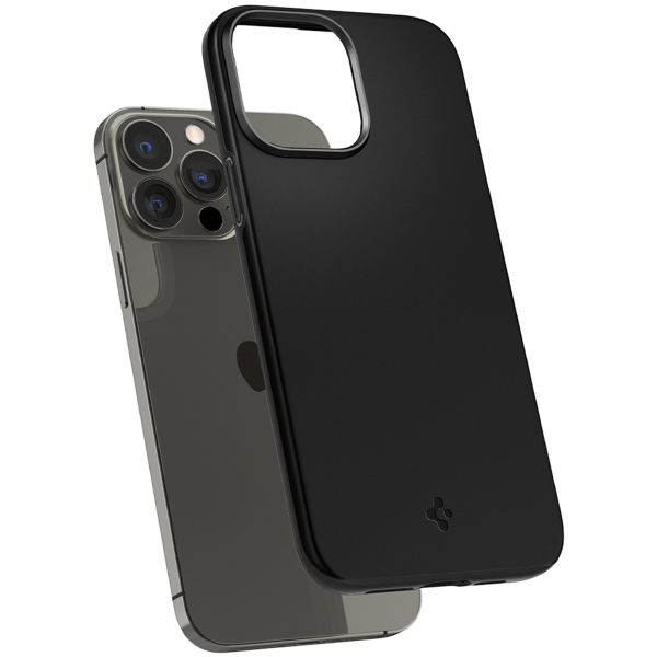 Spigen Coque Thin Fit iPhone 13 Pro - Noir