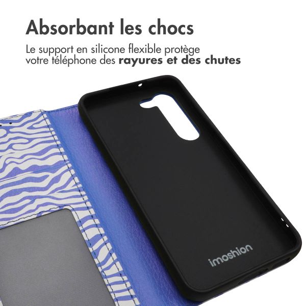 imoshion Étui de télephone portefeuille Design Samsung Galaxy S23 - White Blue Stripes