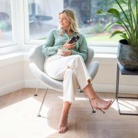 Selencia Aurora Coque Fashion Apple iPhone 15 Pro - Onyx Black Marble