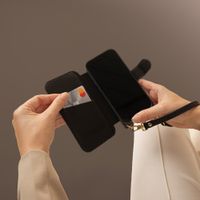 Selencia Étui Riva avec MagSafe et cordon de téléphone Samsung Galaxy S25 Ultra - Noir