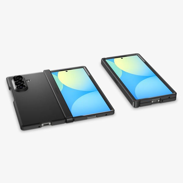 Spigen Coque Tough Armor Pro MagFit Samsung Galaxy Z Fold 7 - Noir