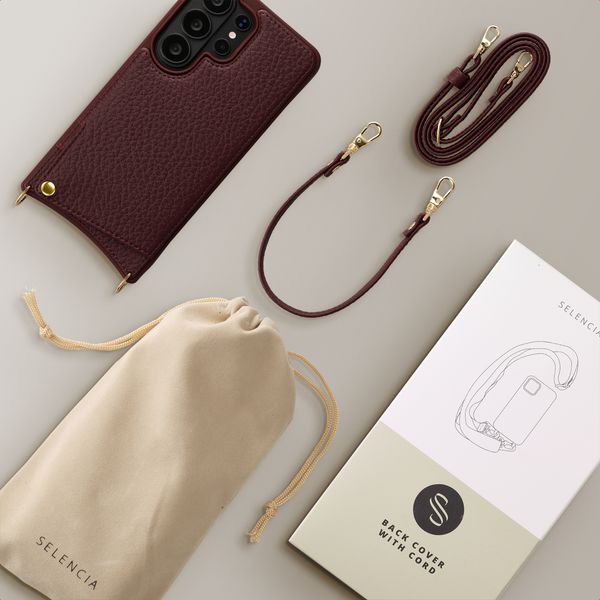 Selencia Coque de télephone Nova avec cordon et porte-cartes Samsung Galaxy S26 Ultra - Bold Burgundy