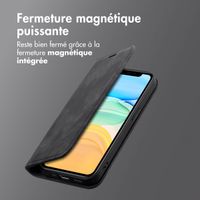 imoshion Étui de téléphone portefeuille Slim Apple iPhone 11 - Noir