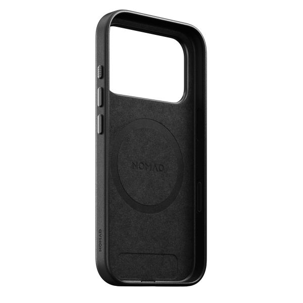 Nomad Coque arrière Traditional Leather avec MagSafe Apple iPhone 17 Pro - Noir