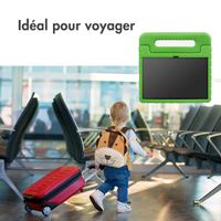 imoshion Coque kidsproof avec poignée Apple iPad 9 (2021) 10.2 pouces / iPad 8 (2020) 10.2 pouces / iPad 7 (2019) 10.2 pouces - Vert