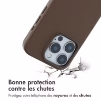 Accezz Coque arrière en cuir avec MagSafe Apple iPhone 15 Pro - Marron café