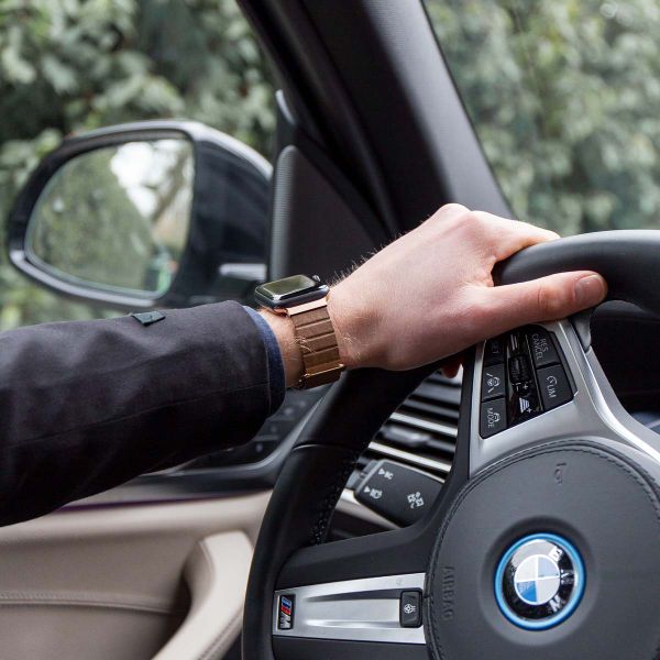 imoshion Bracelet en cuir magnétique Apple Watch Series 1 - 11 / SE / Ultra (44/45/46/49 mm) - Marron