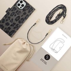 Selencia Étui de télephone portefeuille imprimé léopard Sabi Apple iPhone 12 (Pro) - Midnight Black