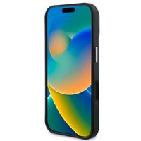 Guess Coque Grained Triangle MagSafe Apple iPhone 16 - Noir