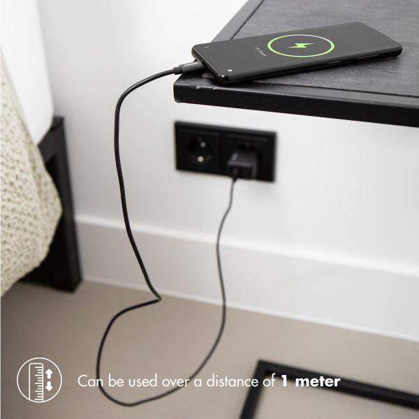 Accezz Chargeur Mural avec câble USB-C vers USB - Chargeur - 20 Watt - 1 mètre - Noir