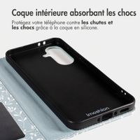 imoshion Étui de télephone portefeuille Design Samsung Galaxy A57 (5G) - Smoke Green Flowers