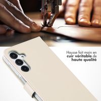 Selencia Étui portefeuille en cuir véritable Samsung Galaxy A16 - Greige