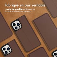 Accezz Étui de télephone Slim Folio en cuir de qualité supérieure Apple iPhone 14 Pro Max - Marron