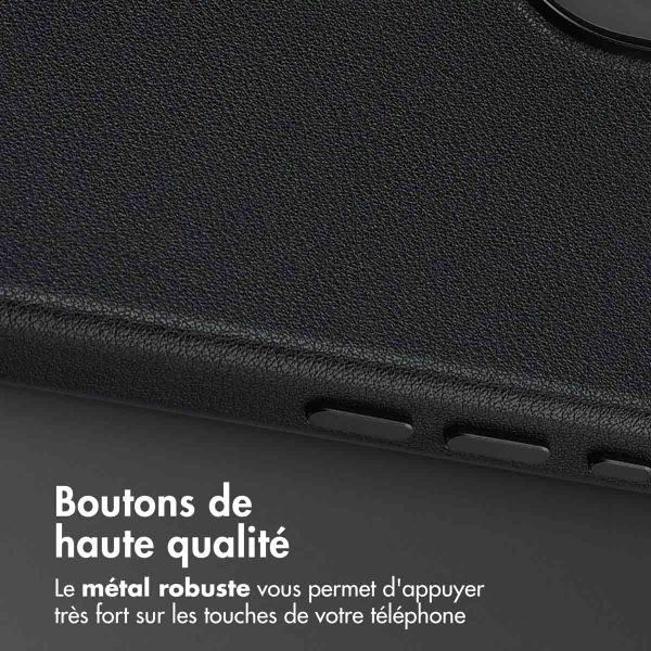 Accezz Coque arrière en cuir avec MagSafe Apple iPhone 17 - Onyx Black