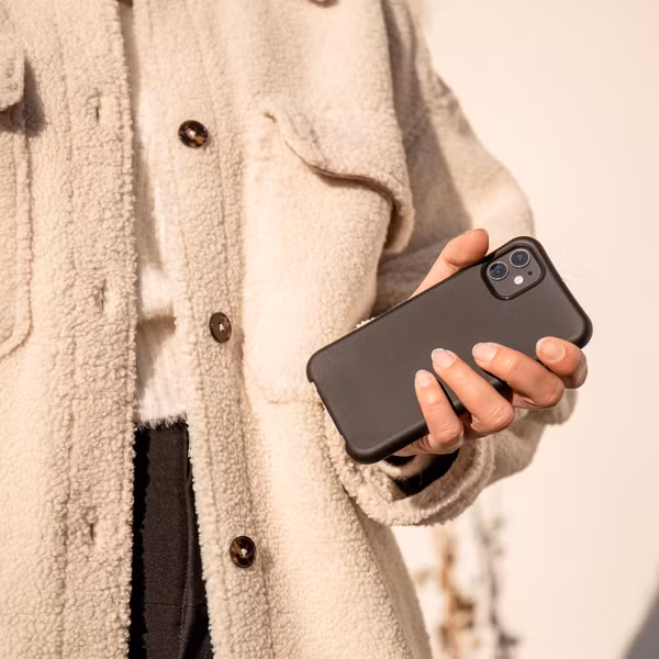 imoshion Coque arrière Color avec cordon amovible et MagSafe Samsung Galaxy S25 Ultra - Noir