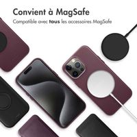 Accezz Coque arrière en cuir avec MagSafe Apple iPhone 15 Pro Max - Heath Purple