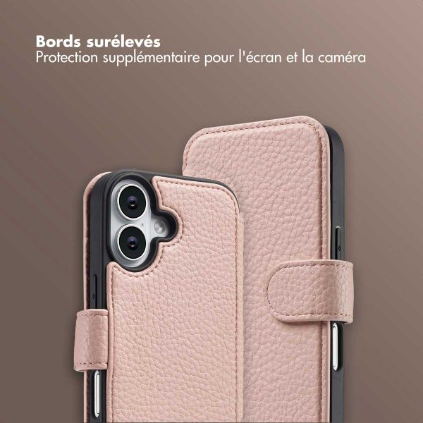 Selencia Étui Riva avec MagSafe et cordon de téléphone Apple iPhone 17 - Old Pink