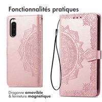 imoshion Etui de téléphone portefeuille Mandala Sony Xperia 10 V - Rose Dorée