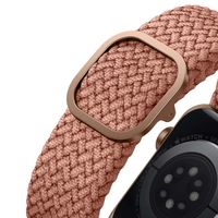 Uniq Bracelet tressé Aspen Apple Watch Series 1 t/m 11 / SE / Ultra (44/45/46/49 mm) - Grapefruit Pink