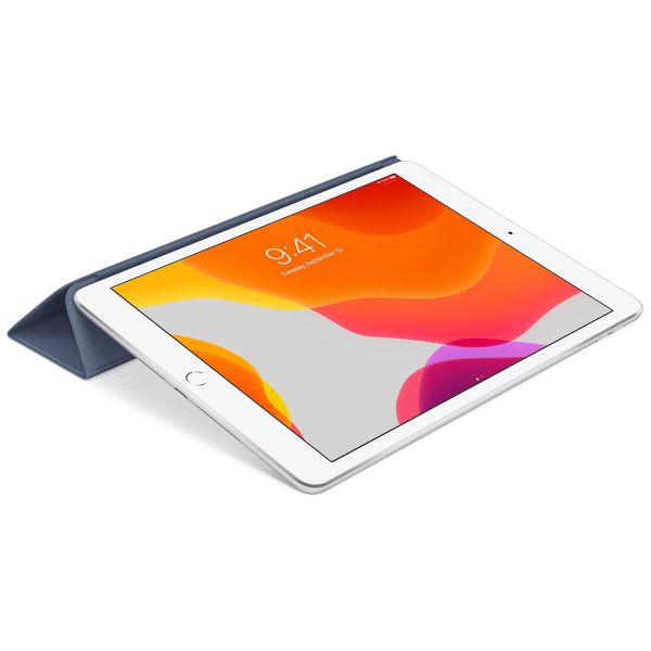 Apple Smart Cover Apple iPad 9 (2021) 10.2 pouces / iPad 8 (2020) 10.2 pouces / iPad 7 (2019) 10.2 pouces / Air 3 (2019) / Pro 10.5 (2017) - Alaskan Blue