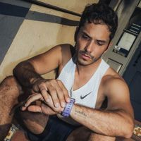 Nomad Bracelet Tempo en silicone Apple Watch Series 1 - 9 / SE (38/40/41 mm) | Series 10 / 11 (42 mm) - Purple