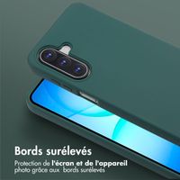 Selencia Coque silicone avec cordon amovible Samsung Galaxy A17 - Vert foncé