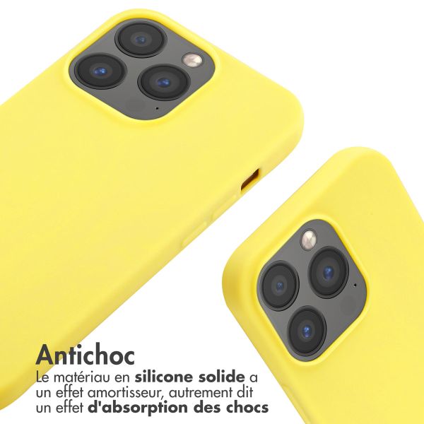 imoshion ﻿Coque en silicone avec cordon Apple iPhone 13 Pro - Jaune