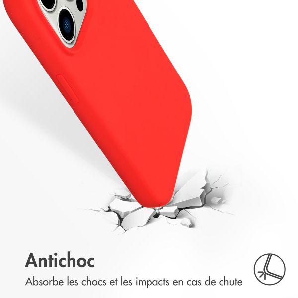 Accezz Coque Liquid Silicone avec MagSafe iPhone 14 Pro - Rouge