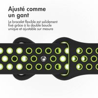 imoshion Bracelet Sport⁺ en silicone Apple Watch Series 1 - 11 / SE / Ultra (44/45/46/49 mm) - Taille S/M - Black & Yellow