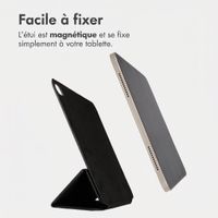 Accezz Coque tablette trifold en cuir Apple iPad Pro 13 (2025) M5 / (2024) M4 - Noir