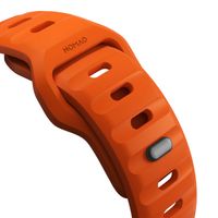 Nomad Bracelet Sport FKM Apple Watch Series 1 t/m 9 / SE (38/40/41 mm) | Series 10 / 11 (42 mm) - Ultra Orange