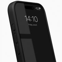 iDeal of Sweden Coque Silicone iPhone 16 - Black