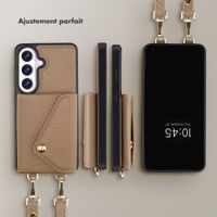 Selencia Coque de télephone Sera avec cordon et porte-cartes enveloppe Samsung Galaxy S26 - Taupe