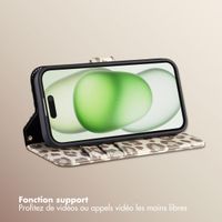 Selencia Étui de télephone portefeuille imprimé léopard Sabi Apple iPhone 15 - Soft Ivory