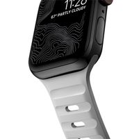 Nomad Bracelet Sport FKM Apple Watch Series 1 á 10 / SE / Ultra (2) (44/45/46/49 mm) - Lunar Gray