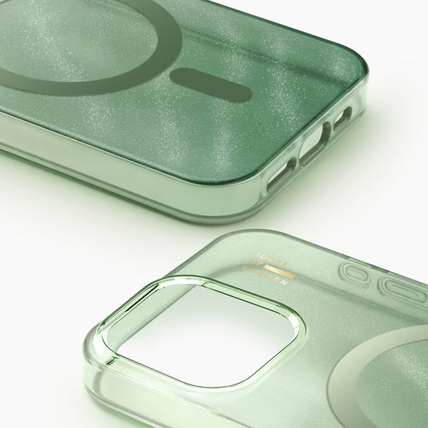 iDeal of Sweden Coque Clear MagSafe Apple iPhone 15 Pro - Sage Green