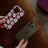 Selencia Coque arrière Vivid Samsung Galaxy S24 FE - Choco Flower Pop