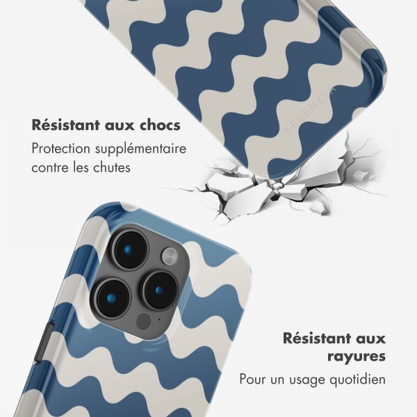 Selencia Coque arrière Vivid avec MagSafe Apple iPhone 15 Pro - Wave Vibes Classic Blue
