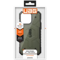 UAG Coque Pathfinder MagSafe iPhone 15 Pro Max - Olive Drab