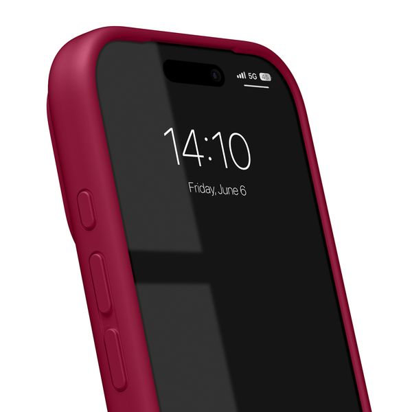 iDeal of Sweden Coque en silicone avec MagSafe Apple iPhone 17 Pro - Cranberry
